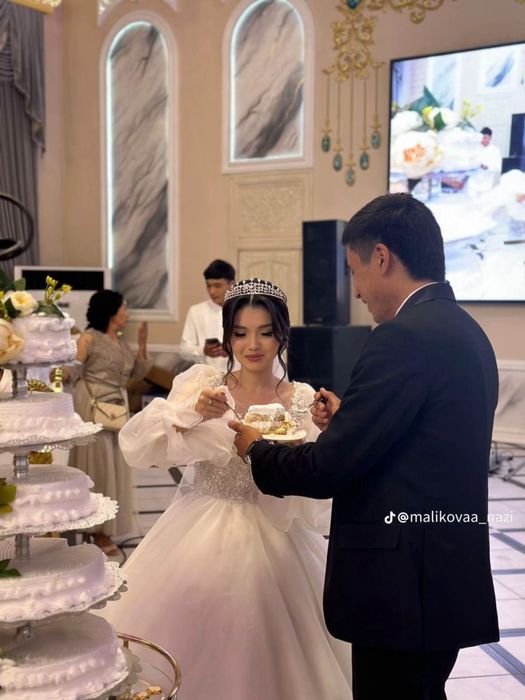 Свадебные платья