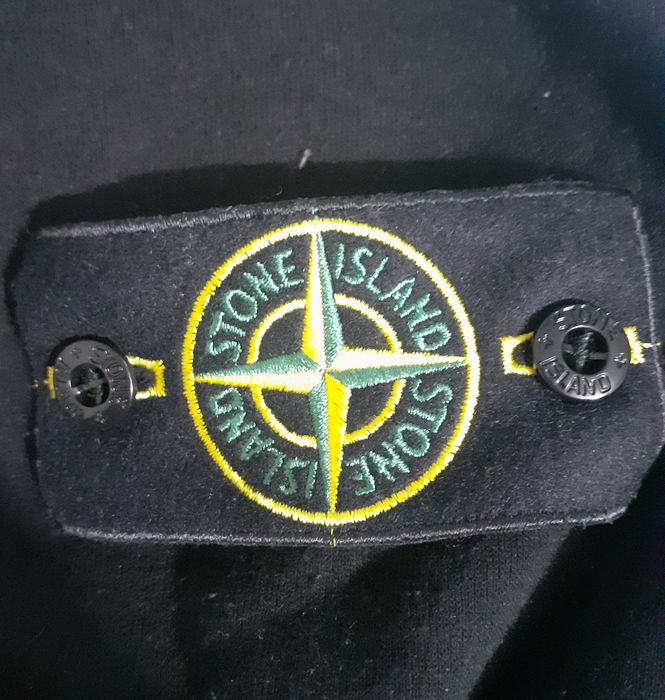 stone island патч