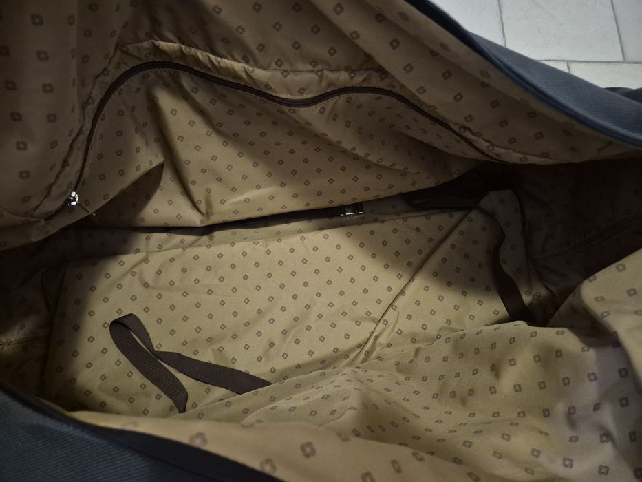 Vand geanta/troler Samsonite, marime 77×50×40 cm, in stare perfecta