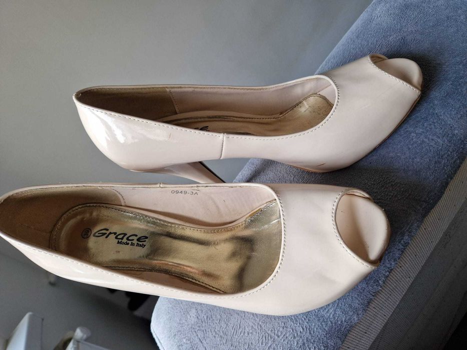 Pantofi dama eleganti cu toc, Marimea 39