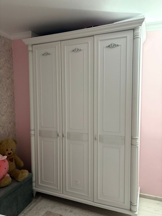 Mobila dormitor  adolescenta