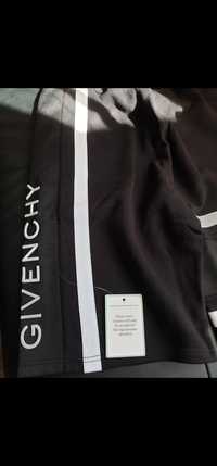 Givenchy shorts oversize