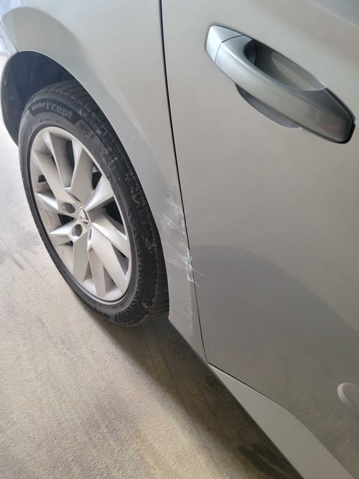 Vand Skoda Superb Ambition DSG 7 2.0 TDI, 4x4, 191 cai putere