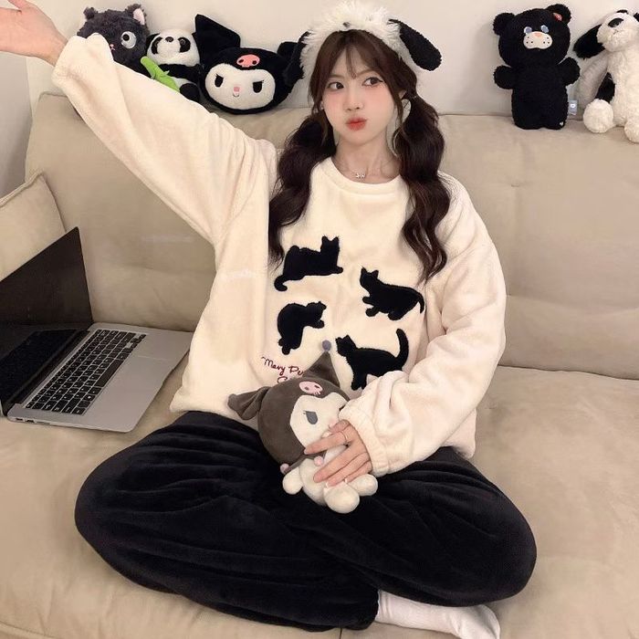 Плюшевые пижамы для дома
