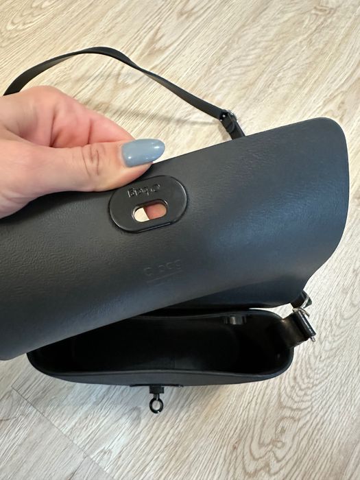 Дамска малка чанта O bag