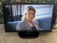 LED Телевизор LG 24" инча - перфектен