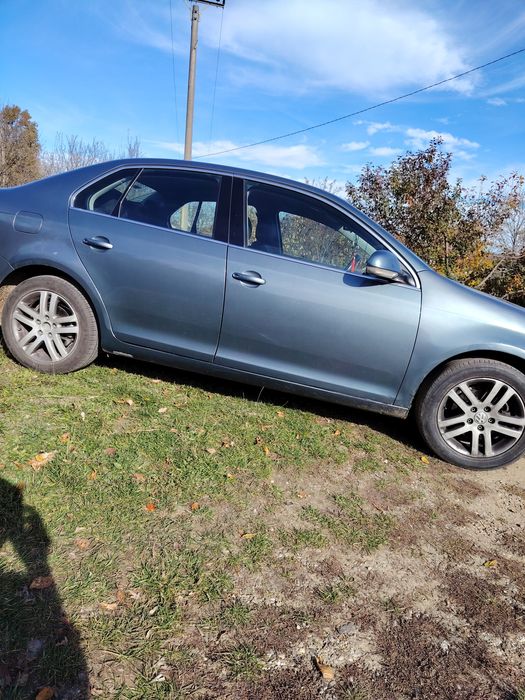 De vanzare Volkswagen Jetta