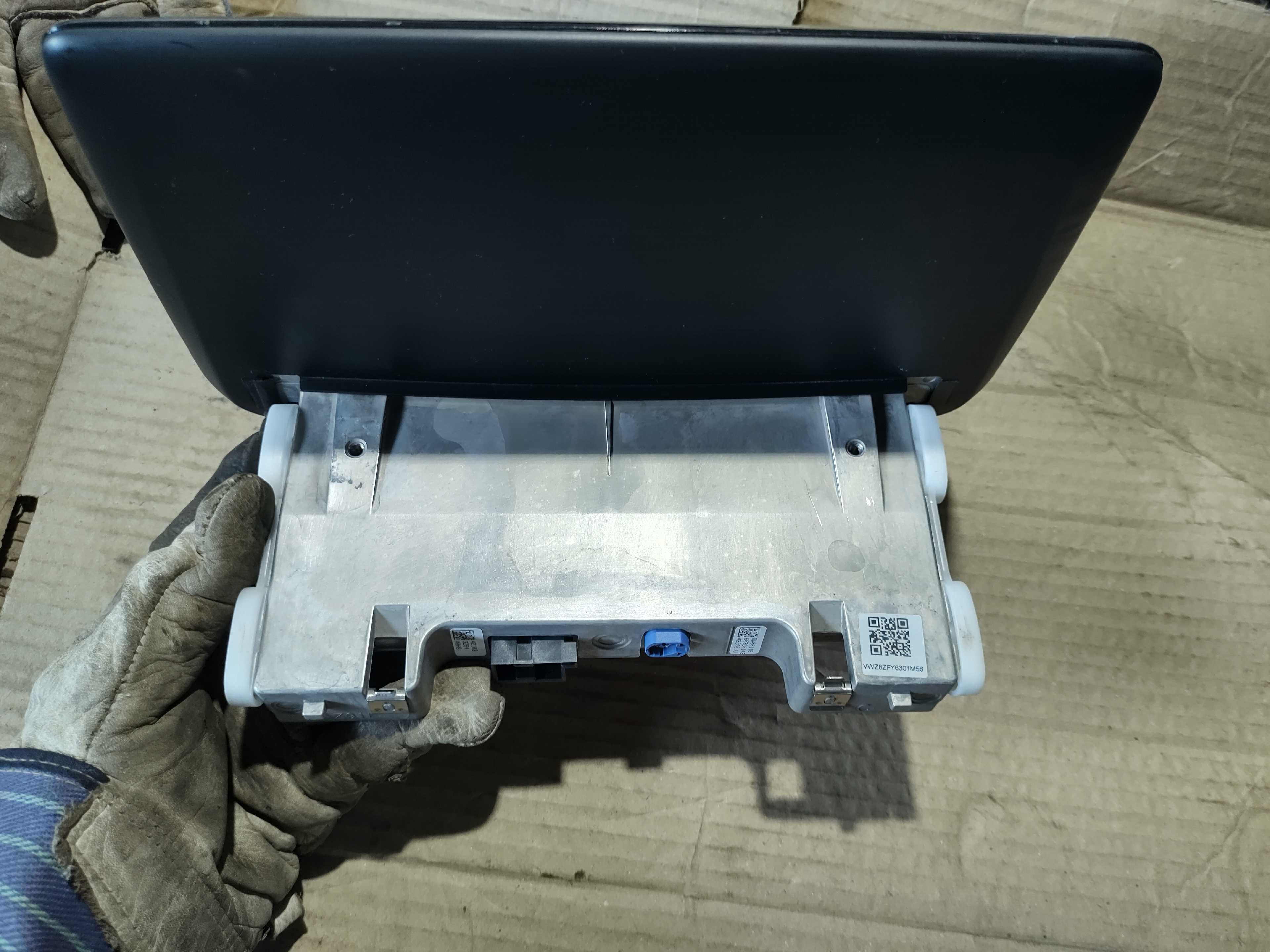 Централен Дисплей Мултимедия VW ID.3 E11 pro