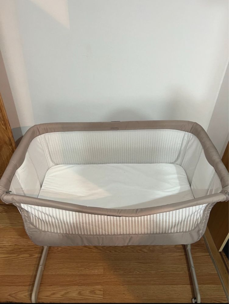 Vand patut pentru copii Chicco Next 2 me Air atasabil de la nastere
