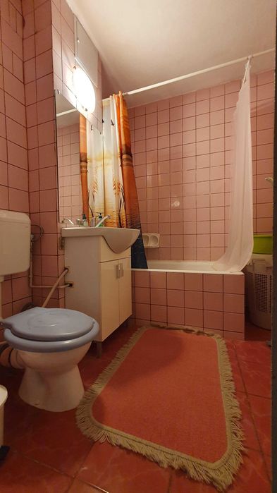 Inchiriez apartament 3 camere Racadau, Valea Cetatii , Chirie 510 E