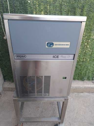 Професионален Ледогенератор Icematic