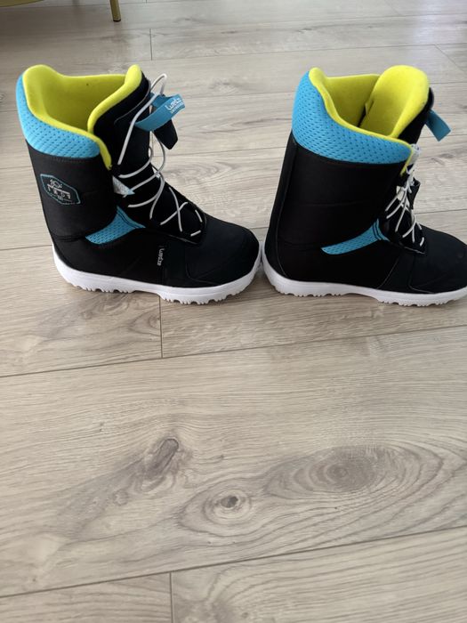 boots snowboard decathlon wedze indy 100 copii