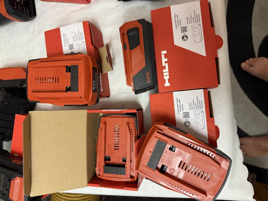 Нови! Батерии HILTI B22-4ah CPC боди Произв: 11/2025