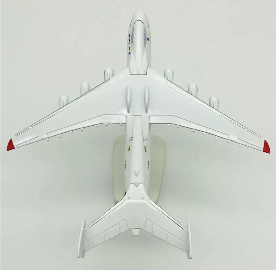 Macheta avion Antonov / metal / 20cm /cadou