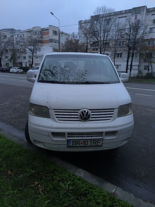 VW Transporter 8+1