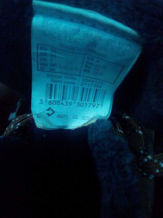 Vând bocanci Decathlon