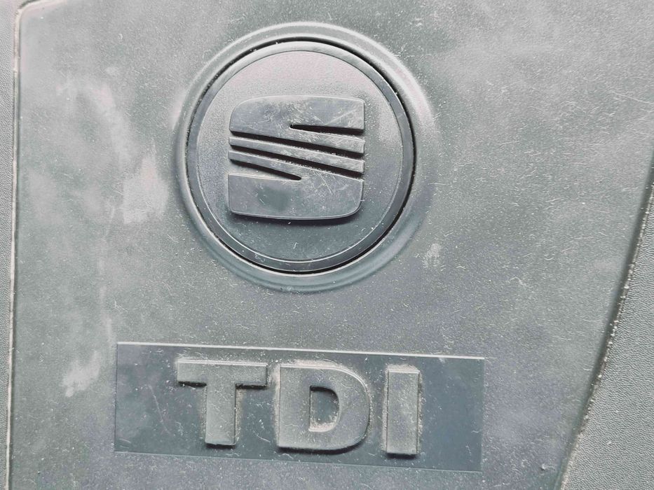 Capac motor Seat Exeo (3R2) [Fabr 2008-2013] 3R0103925B 2.0 TDI CAGA 1