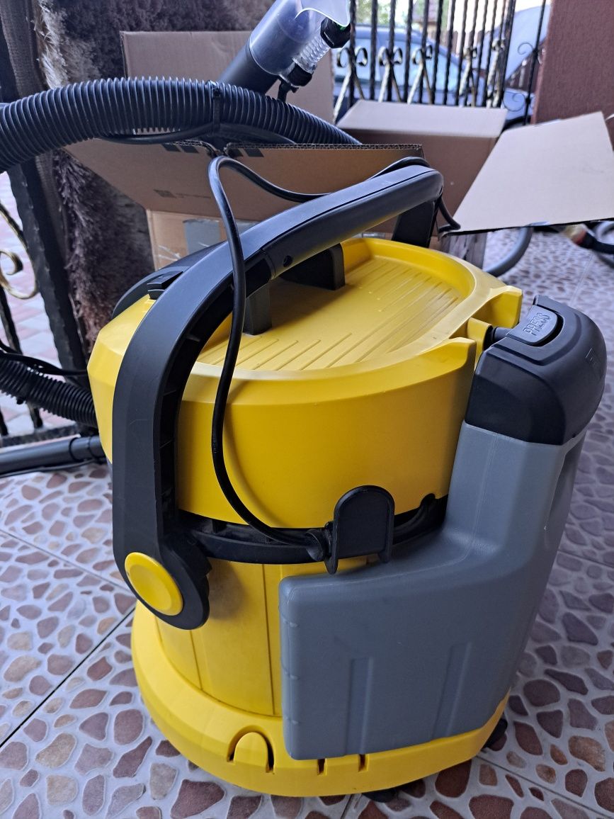 Aspirator karcher 4001 impecabil