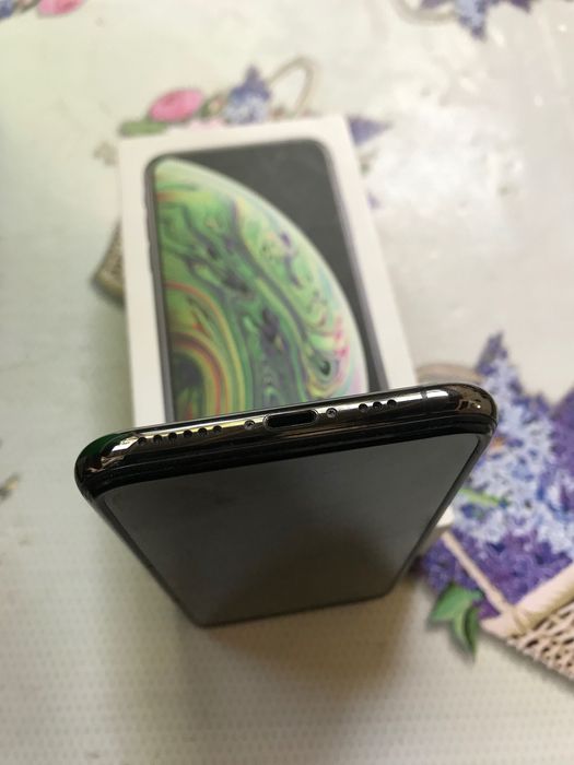 iPhone Xs Space Grey 64 GB
