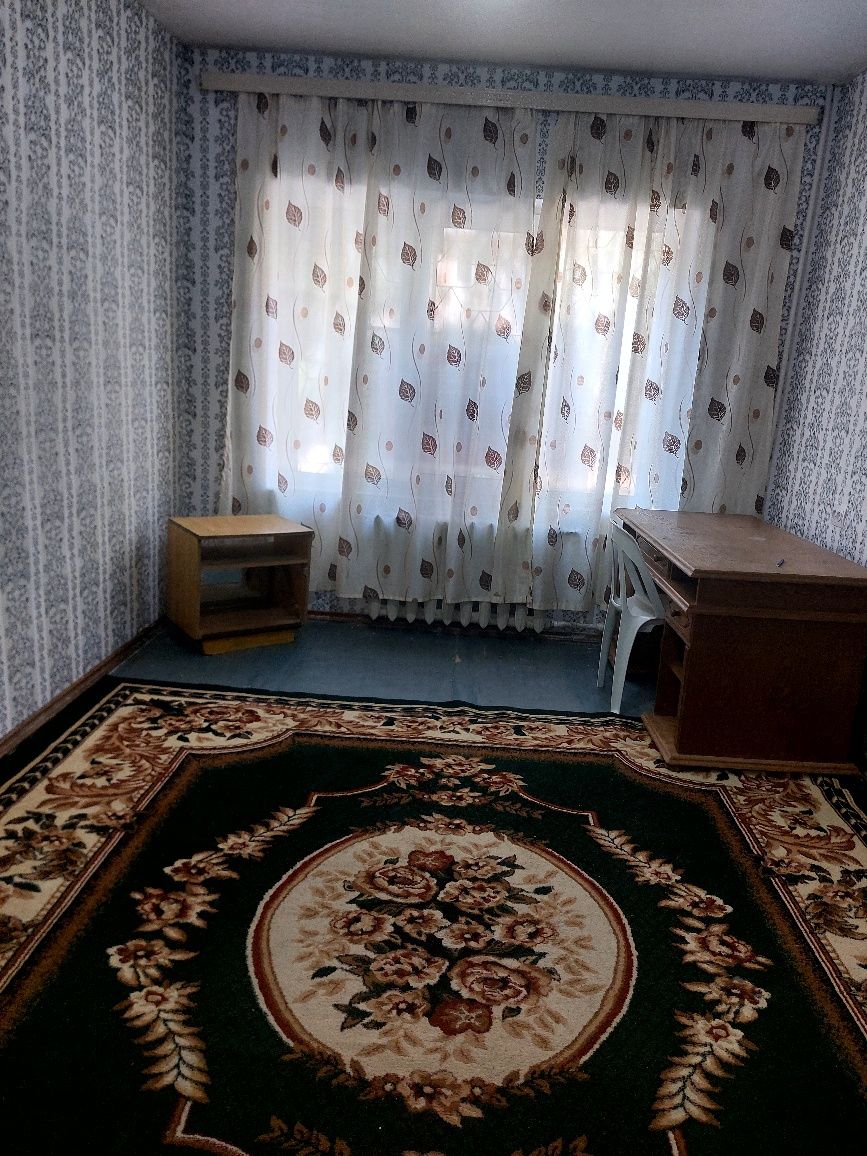 Аренда квартиры 2/1/5 Алмазарский район. Бешкургон . Студентам .