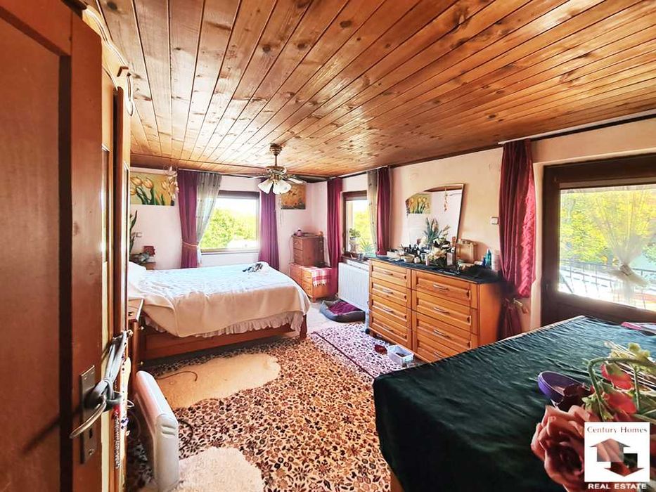 Продава се Къща в с. Столът, Област Габрово - 220 кв.м за 1132 €/кв.м - Снимка #11