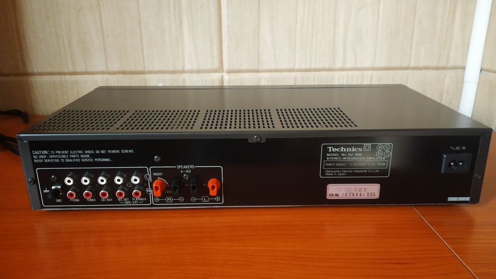 Продаю усилитель и деку Technics