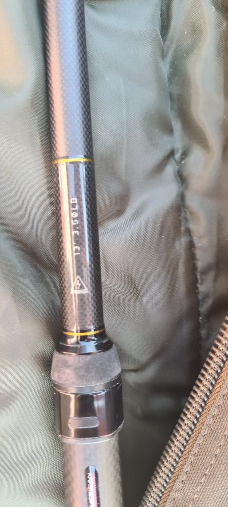 Шаранджийски въдици и макари Shimano