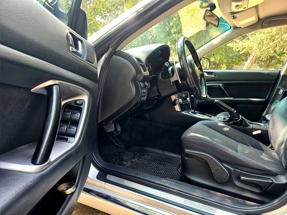 Subaru Legacy Facelift 3.0 AWD