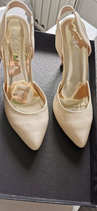 Pantofi Stiletto marime 37