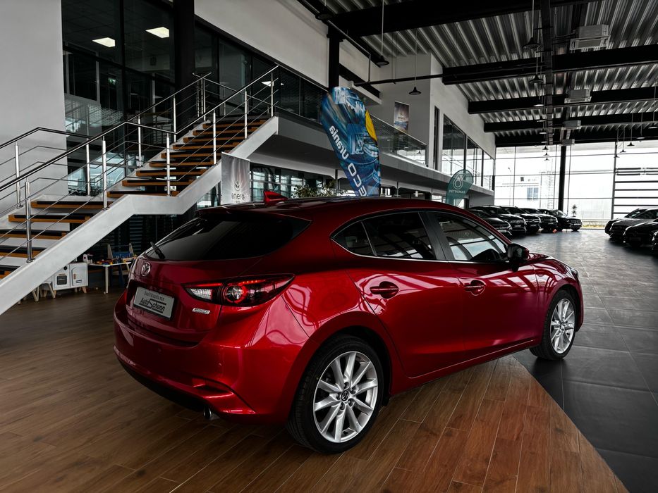 Mazda 3 Sports-Line Head-up/Bose/Keyless-entry&go