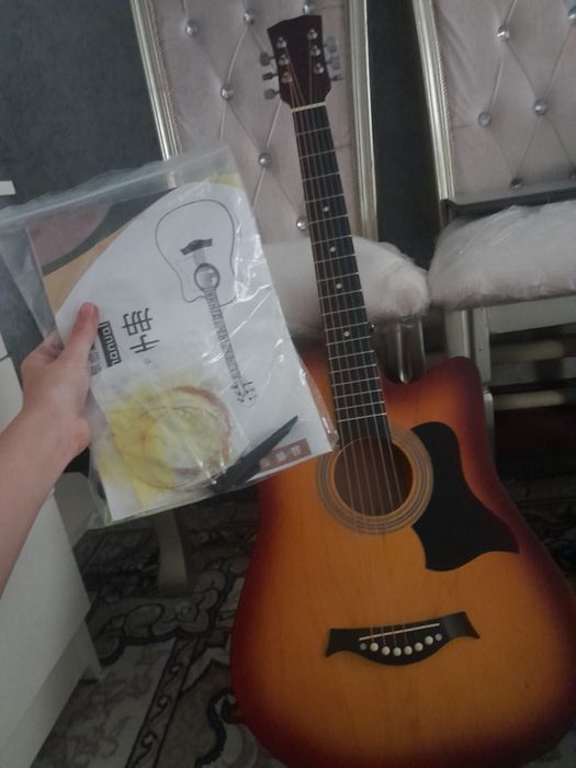 Zamonaviy gitara