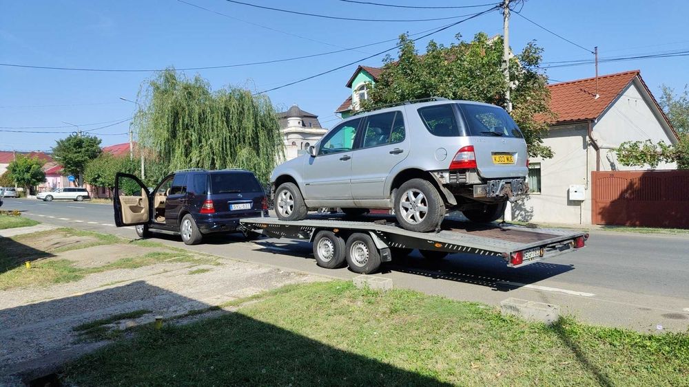 tractari auto Oradea Bors Ungaria Slovenia Cehia Austria Serbia Grecia