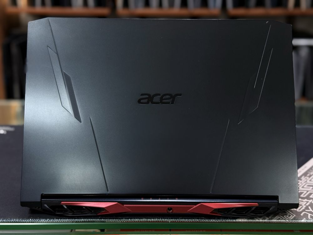 Acer Nitro 5 RTX-3070 8GB 32/512GB i9-11900H 11-avlod