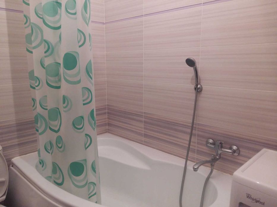 Apartament 2 camere - 54.000 € - Str. Tineretului, zona Preciziei