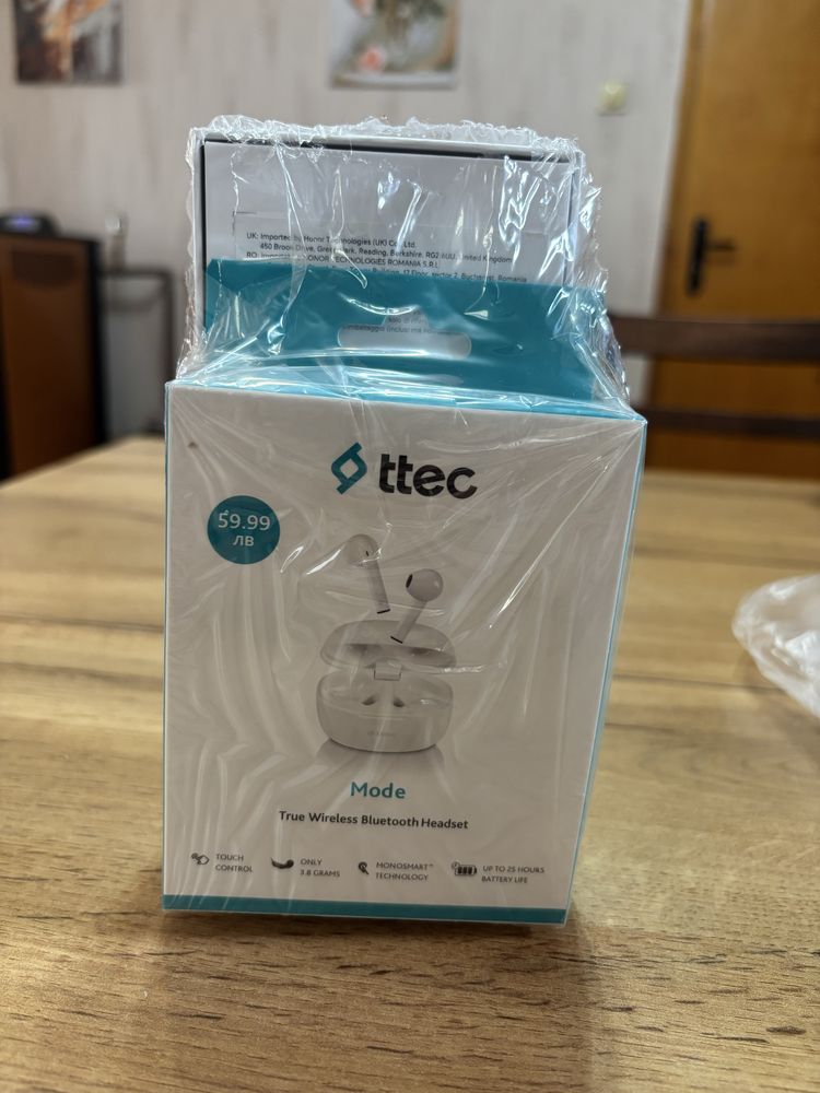 Honor X6b черен цвят и Безжични слушалки ttec
