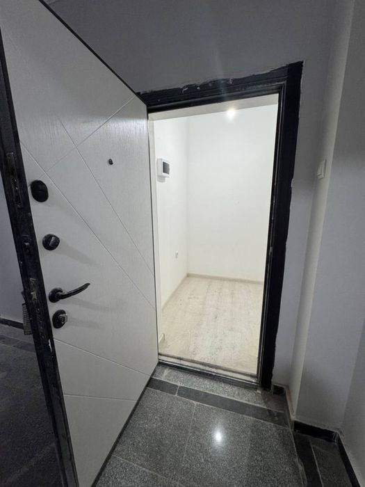 Срочно Яшнобод 2 хона 62 кв янги