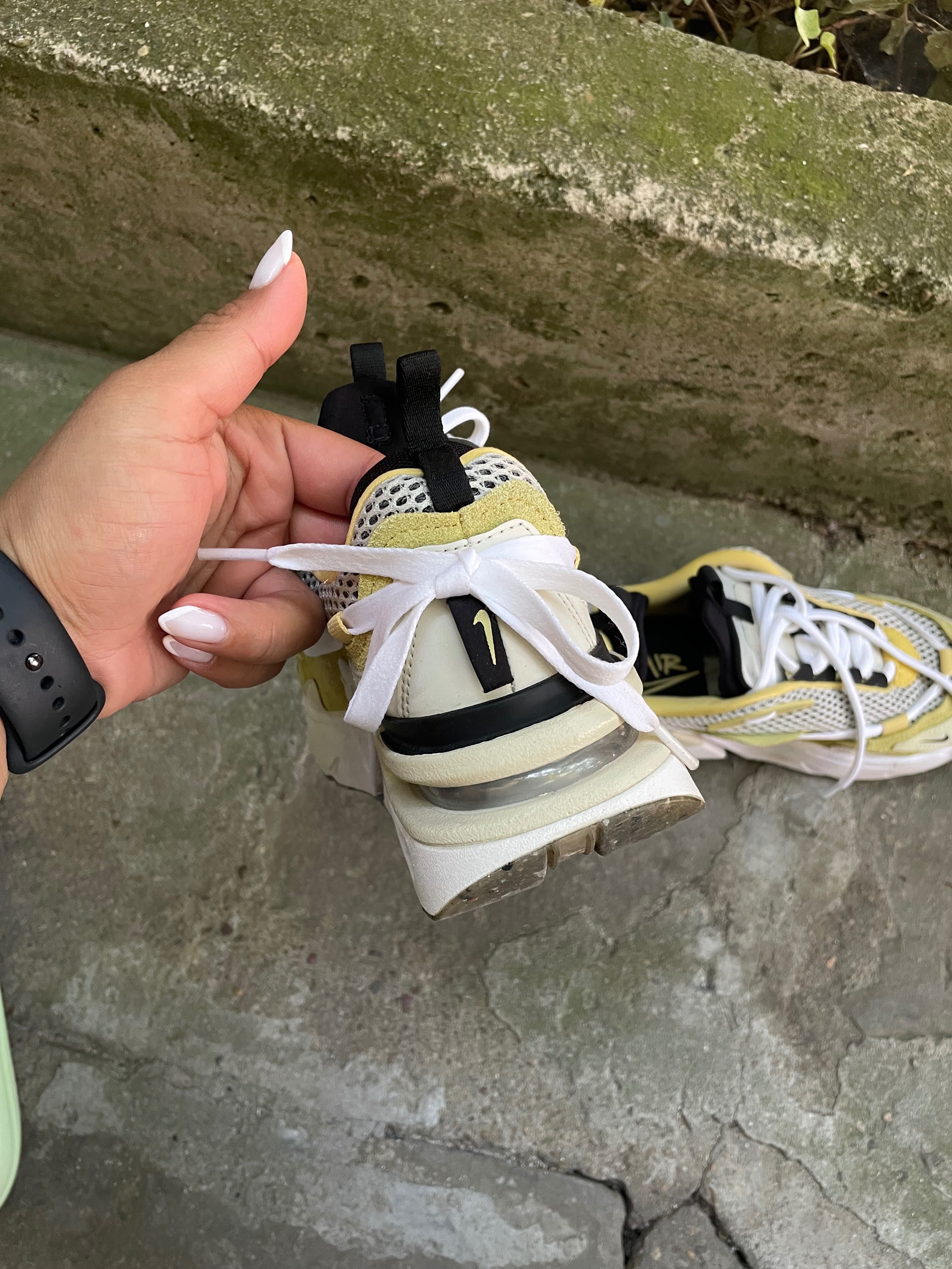 Дамски маратонки Nike Furyosa