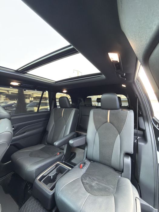 Toyota Grand Highlander Platinium Max Hyrbid 2025