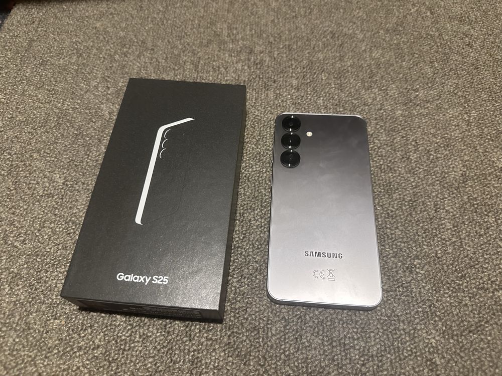 Samsung s25 128gb Чисто нов!