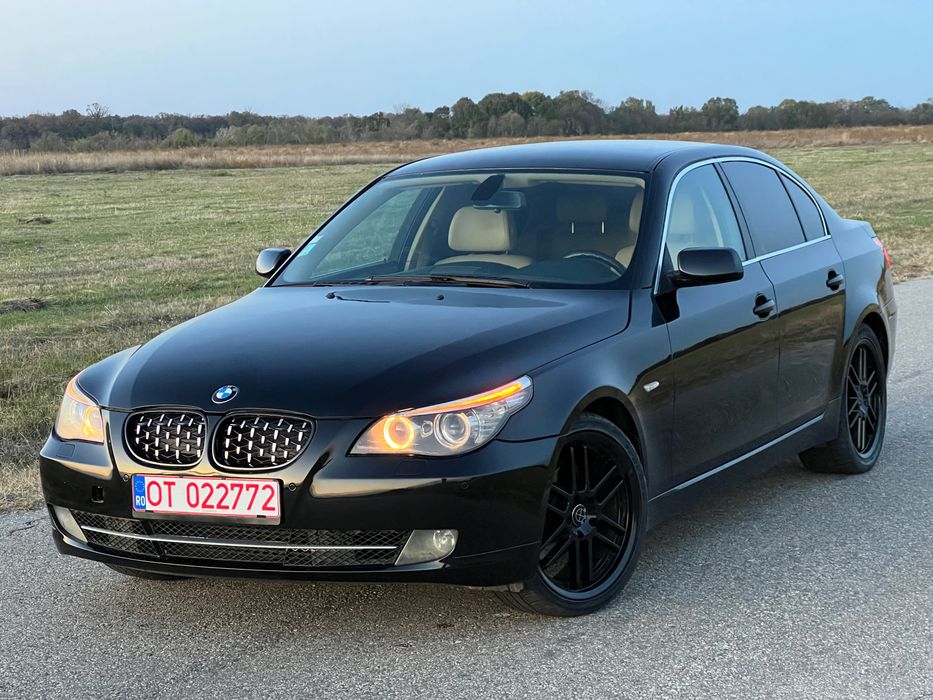 BMW Seria 5 E60 LCi/ 520d 2009/ 2.0d/ Bi-Xenon