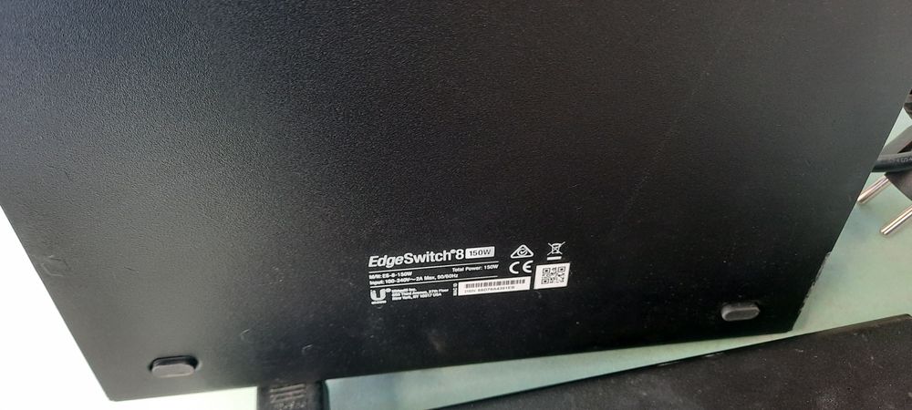 Switch Ubiquiti Es-8-150w