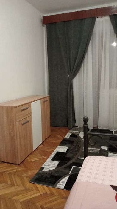 Inchiriez apartament 2 camere