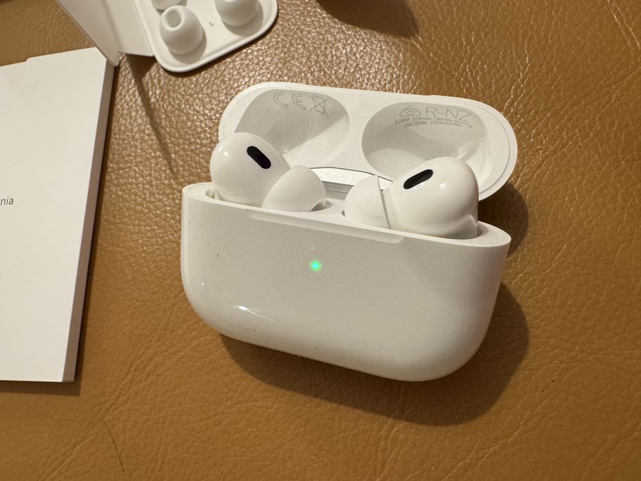 Apple AirPods Pro 2 (MagSafe/USB-C- НОВИ!)