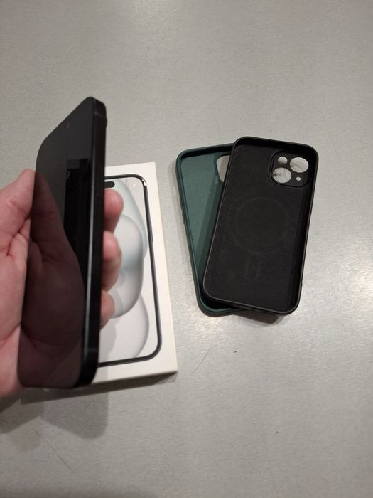 Iphone 15 128 GB black Айфон 15 черен