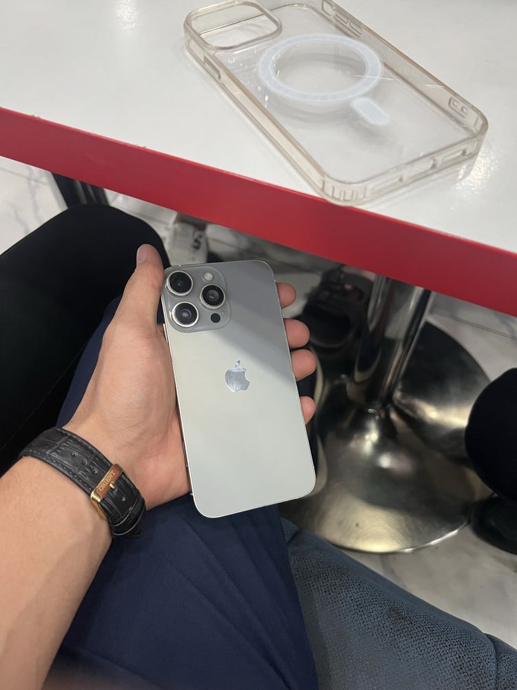 Iphone xr 15 pro titanium