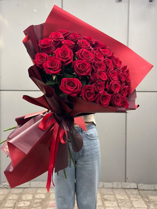 Голландские розы по 990