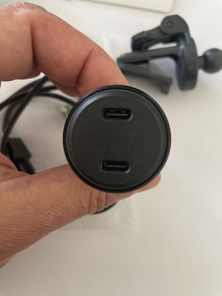 Безжично зарядно за iPhone ESR 15W Magnetic Wireless CryoBoost