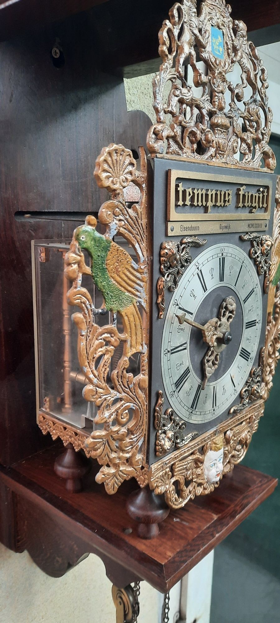 TEMPUS FUGIT  Голям Холандски Часовник