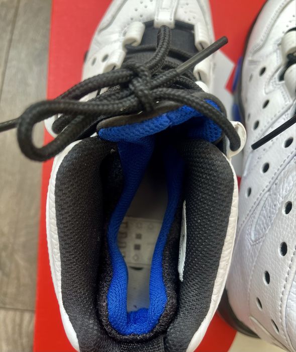 Уникални зимни кецове Nike