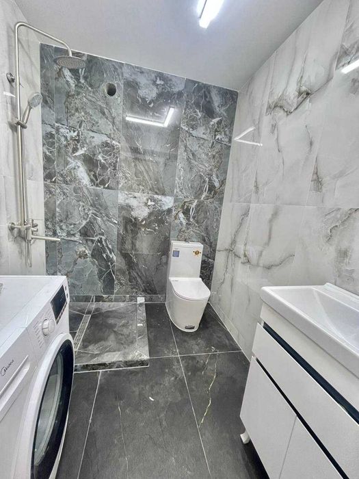 Впервые сдается помещение в Бизнес центре 100 м.кв на 1 этаже